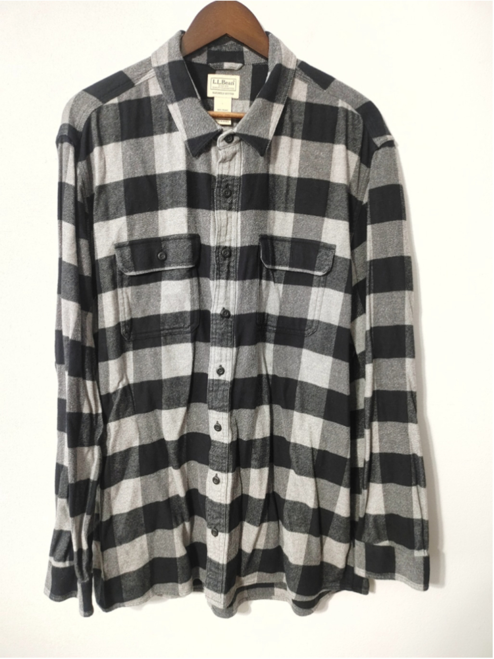 Men's L.L.Bean Flannel Shirt XLT Black Grey Buffalo Plaid Button Down